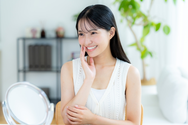 スキンケア女性