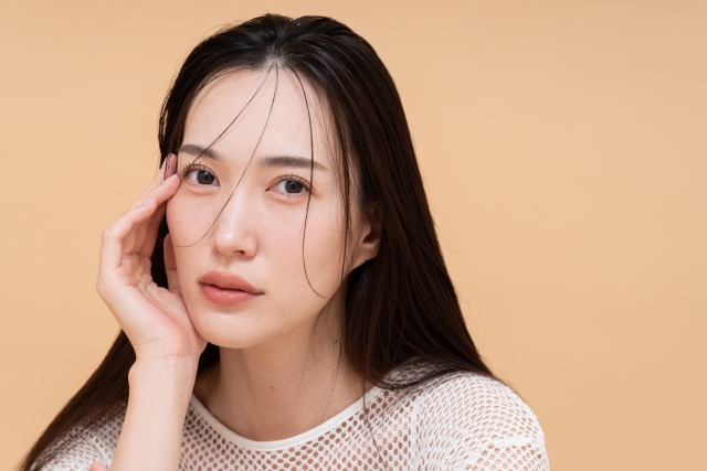 スキンケア女性